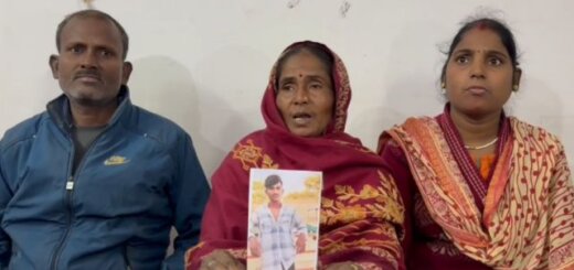 Asha Devi of Prayagraj is wandering from door to door in search of her 17-year-old son