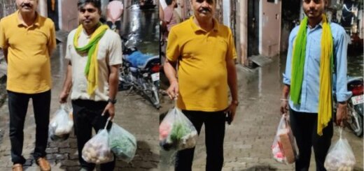 Jansatta Dal Loktantrik distribution of relief material in flood affected areas